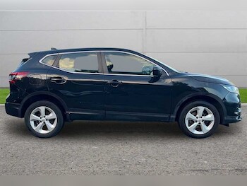 Used Nissan Qashqai 2020 for sale - 76745532: Photo