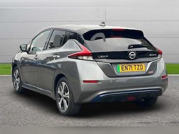 Used Nissan Leaf 2021 for sale - 76112607: Photo