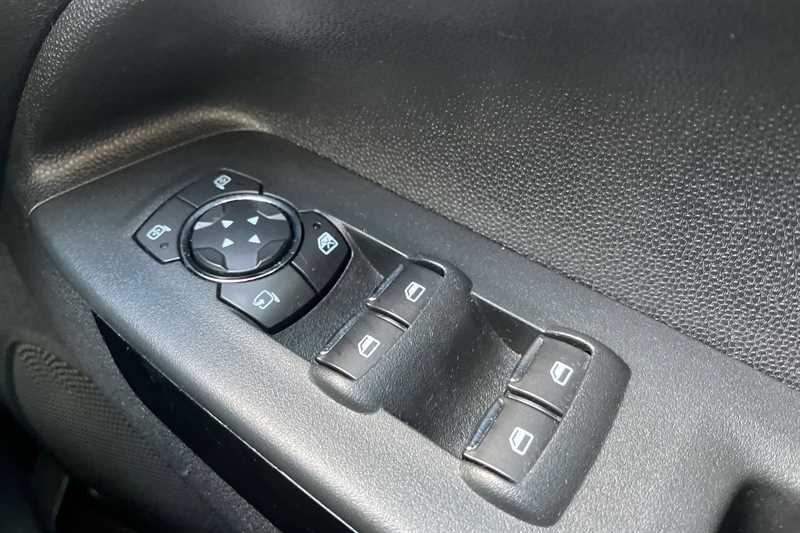 Used Ford Ecosport 2018 for sale - 76339025: Photo 18