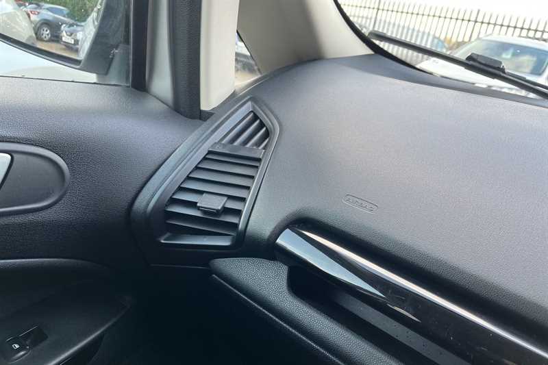 Used Ford Ecosport 2018 for sale - 76339025: Photo 33