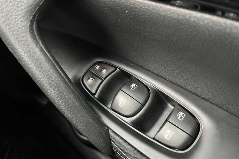 Used Nissan Qashqai 2021 for sale - 77389213: Photo 18