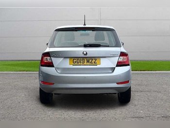 Used Skoda Fabia 2019 for sale - 76523683: Photo