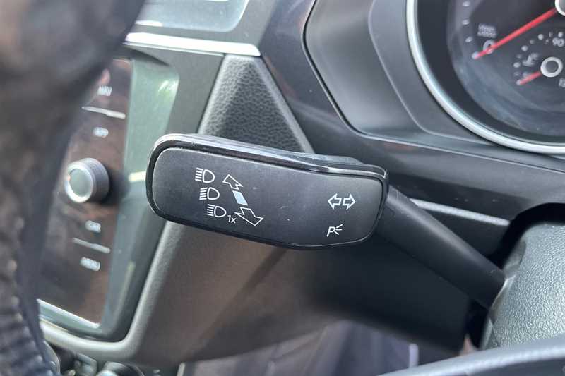 Used Volkswagen Tiguan 2018 for sale - 77031795: Photo 29