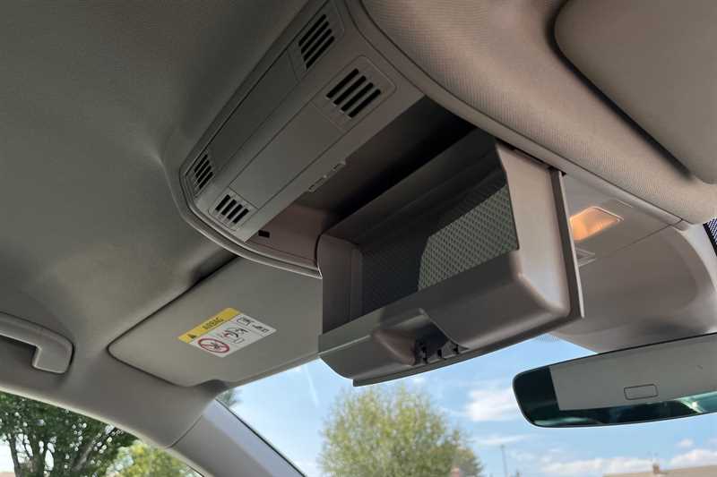 Used Volkswagen Tiguan 2018 for sale - 77031795: Photo 44