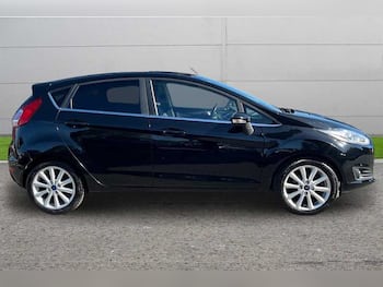 Used Ford Fiesta 2016 for sale - 79682025: Photo