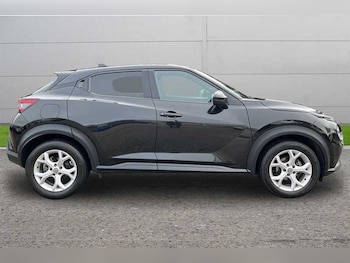Used Nissan Juke 2021 for sale - 77360741: Photo
