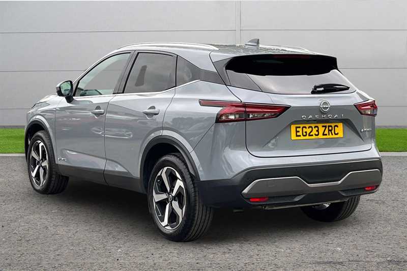 Used Nissan Qashqai 2023 for sale - 76251792: Photo 2
