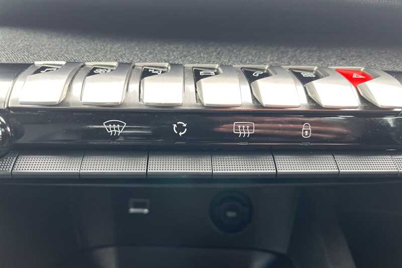 Used Peugeot 3008 2020 for sale - 78059894: Photo 26