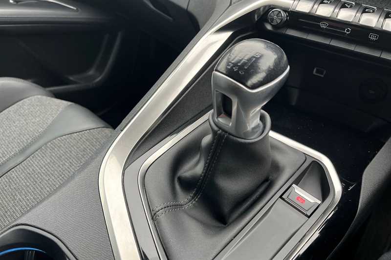 Used Peugeot 3008 2020 for sale - 78059894: Photo 29