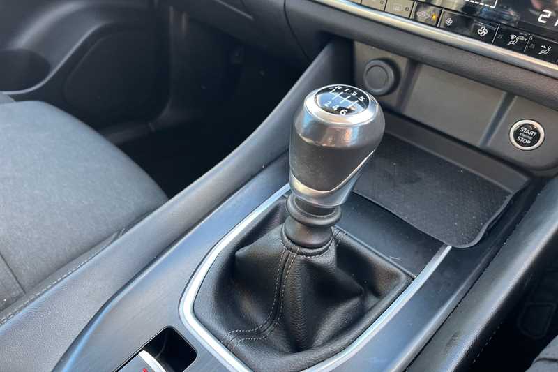 Vehicle 33