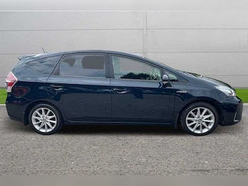 Used Toyota Prius+ 2020 for sale - 75534667: Photo