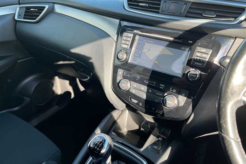 Used Nissan Qashqai 2018 for sale - 76044689: Photo 18