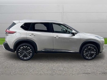 Used Nissan X-Trail 2024 for sale - 79270030: Photo