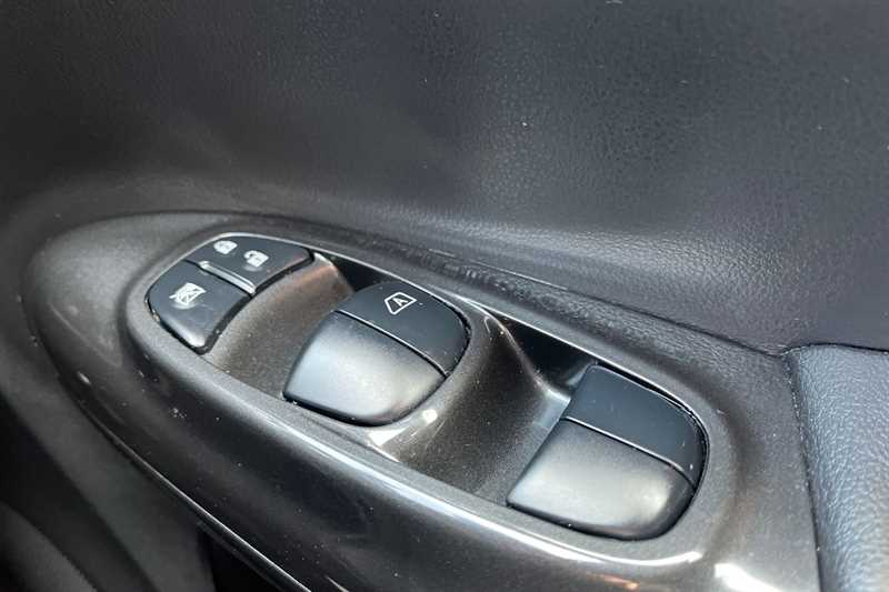 Used Nissan Juke 2019 for sale - 78159075: Photo 18