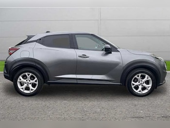 Used Nissan Juke 2022 for sale - 76176437: Photo