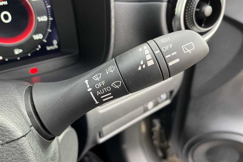 Used Nissan Juke 2025 for sale - 76140544: Photo 39