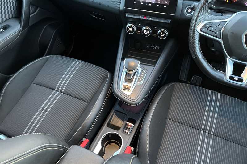 Used Renault Captur 2023 for sale - 76610028: Photo 17