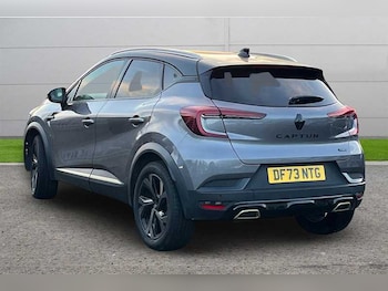 Used Renault Captur 2023 for sale - 76610028: Photo