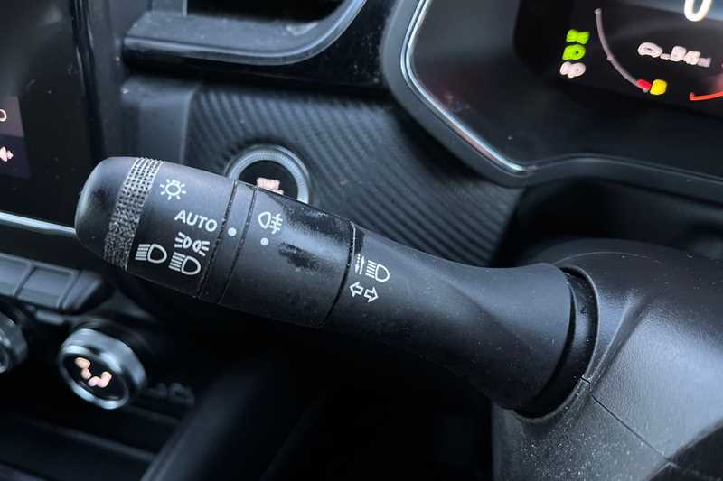 Used Renault Captur 2023 for sale - 76610028: Photo 34