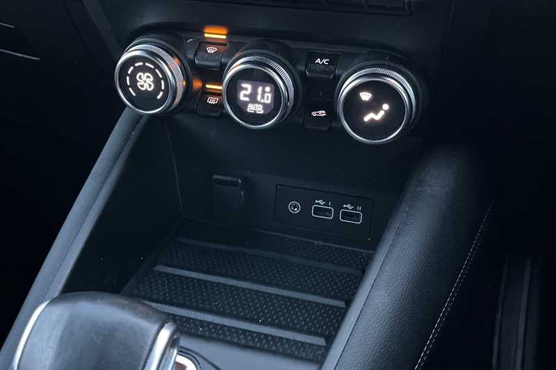 Used Renault Captur 2023 for sale - 76610028: Photo 37