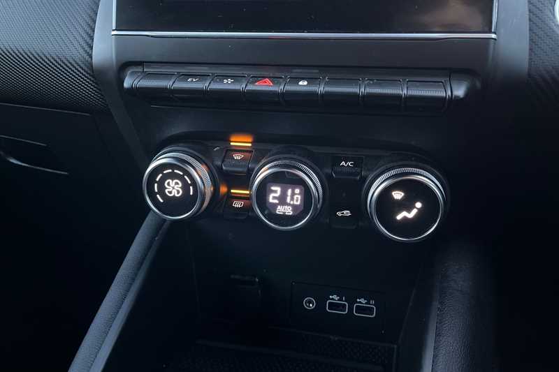 Used Renault Captur 2023 for sale - 76610028: Photo 49