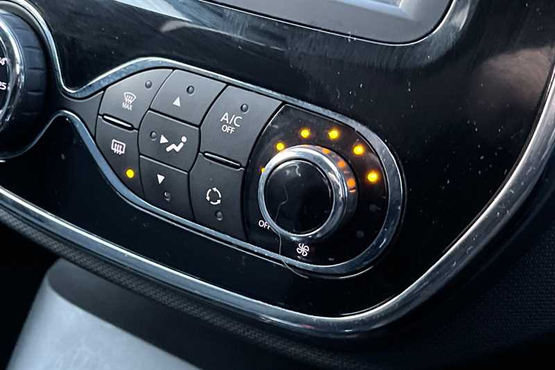 Used Renault Captur 2016 for sale - 77360721: Photo 31