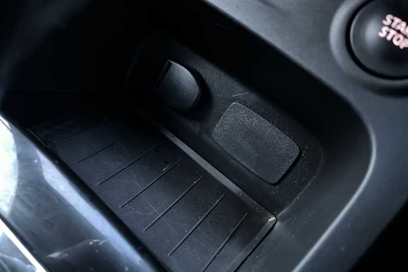 Used Renault Captur 2016 for sale - 77360721: Photo 34