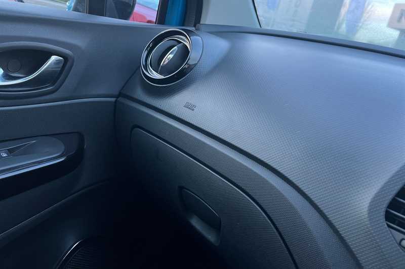 Used Renault Captur 2016 for sale - 77360721: Photo 36