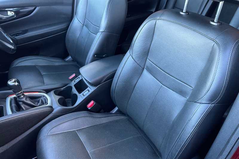 Used Nissan Qashqai 2016 for sale - 76648333: Photo 42