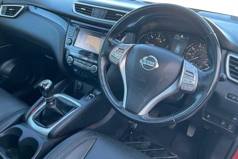 Used Nissan Qashqai 2016 for sale - 76648333: Photo 8