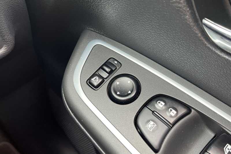 Used Nissan Micra 2019 for sale - 77972108: Photo 31