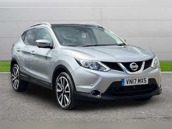 Used Nissan Qashqai 2017 for sale - 79678408: Photo