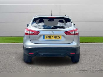 Used Nissan Qashqai 2017 for sale - 79678408: Photo