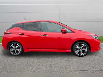 Used Nissan Leaf 2020 for sale - 76648308: Photo