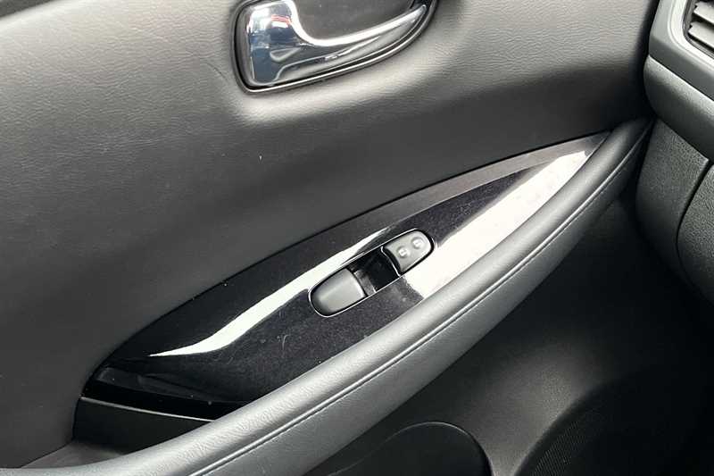 Used Nissan Leaf 2020 for sale - 76648308: Photo 43