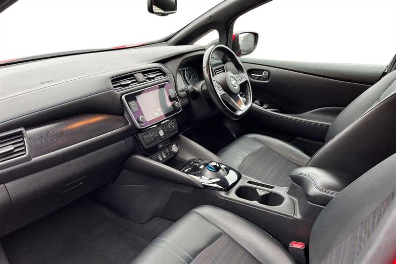 Used Nissan Leaf 2020 for sale - 76648308: Photo 7