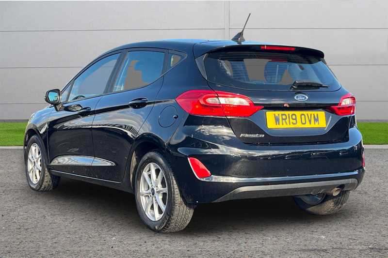 Used Ford Fiesta 2019 for sale - 76318772: Photo 2
