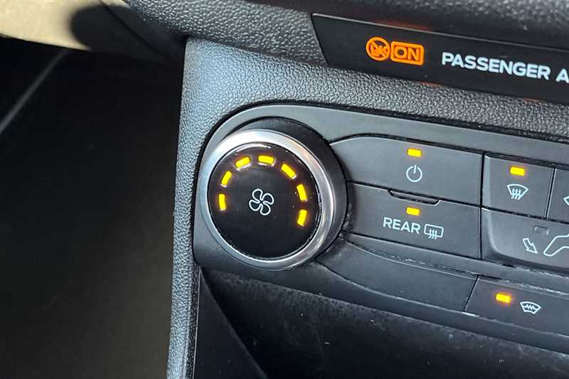 Used Ford Fiesta 2019 for sale - 76318772: Photo 47