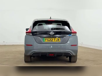 Used Nissan Leaf 2022 for sale - 77855980: Photo