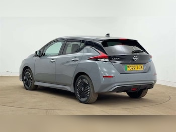 Used Nissan Leaf 2022 for sale - 77855980: Photo