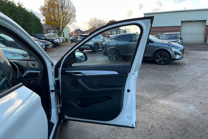 Used BMW X1 2017 for sale - 76523686: Photo 32