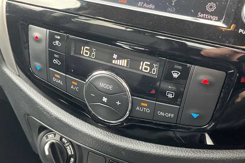 Used Nissan Navara 2021 for sale - 76610062: Photo 12