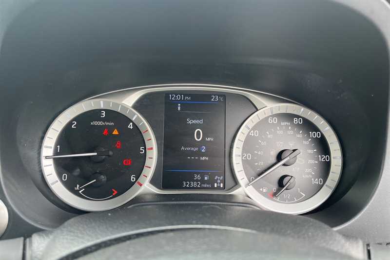 Used Nissan Navara 2021 for sale - 76610062: Photo 14