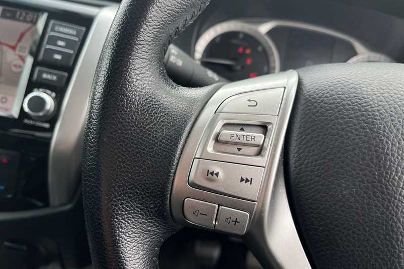 Used Nissan Navara 2021 for sale - 76610062: Photo 16