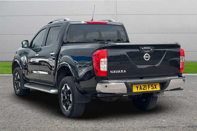 Used Nissan Navara 2021 for sale - 76610062: Photo 2
