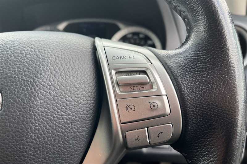 Used Nissan Navara 2021 for sale - 76610062: Photo 22