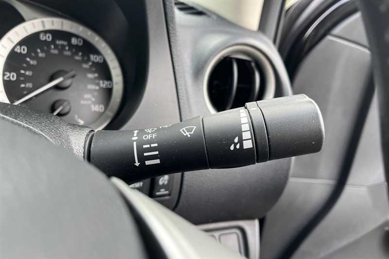 Used Nissan Navara 2021 for sale - 76610062: Photo 23