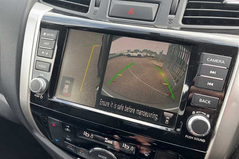 Used Nissan Navara 2021 for sale - 76610062: Photo 29