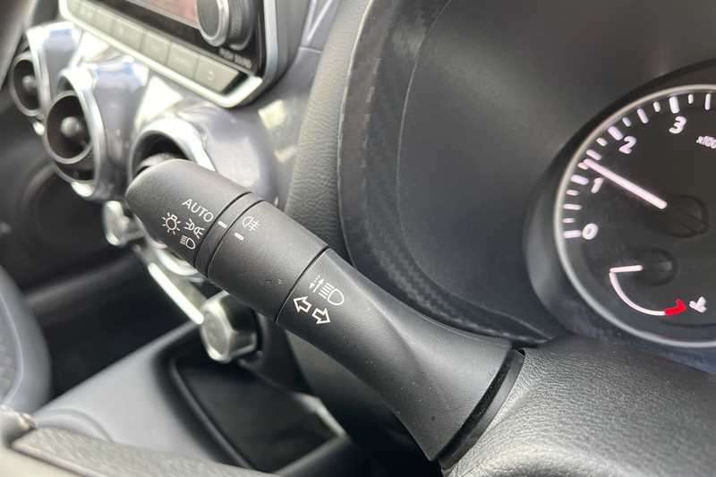 Used Nissan Juke 2023 for sale - 76168928: Photo 37