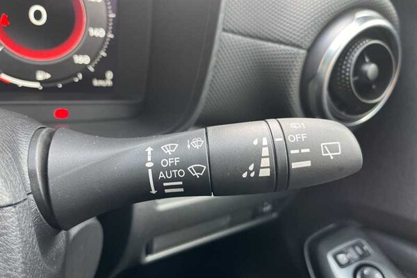 Used Nissan Juke 2025 for sale - 74880475: Photo 28